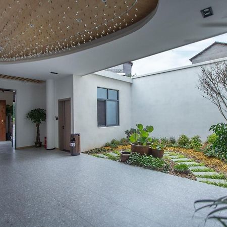 Heaven'S Gate Home Stay --Free Pick Up Service--Panoramic View Of Tianmen Mountain 張家界市 エクステリア 写真