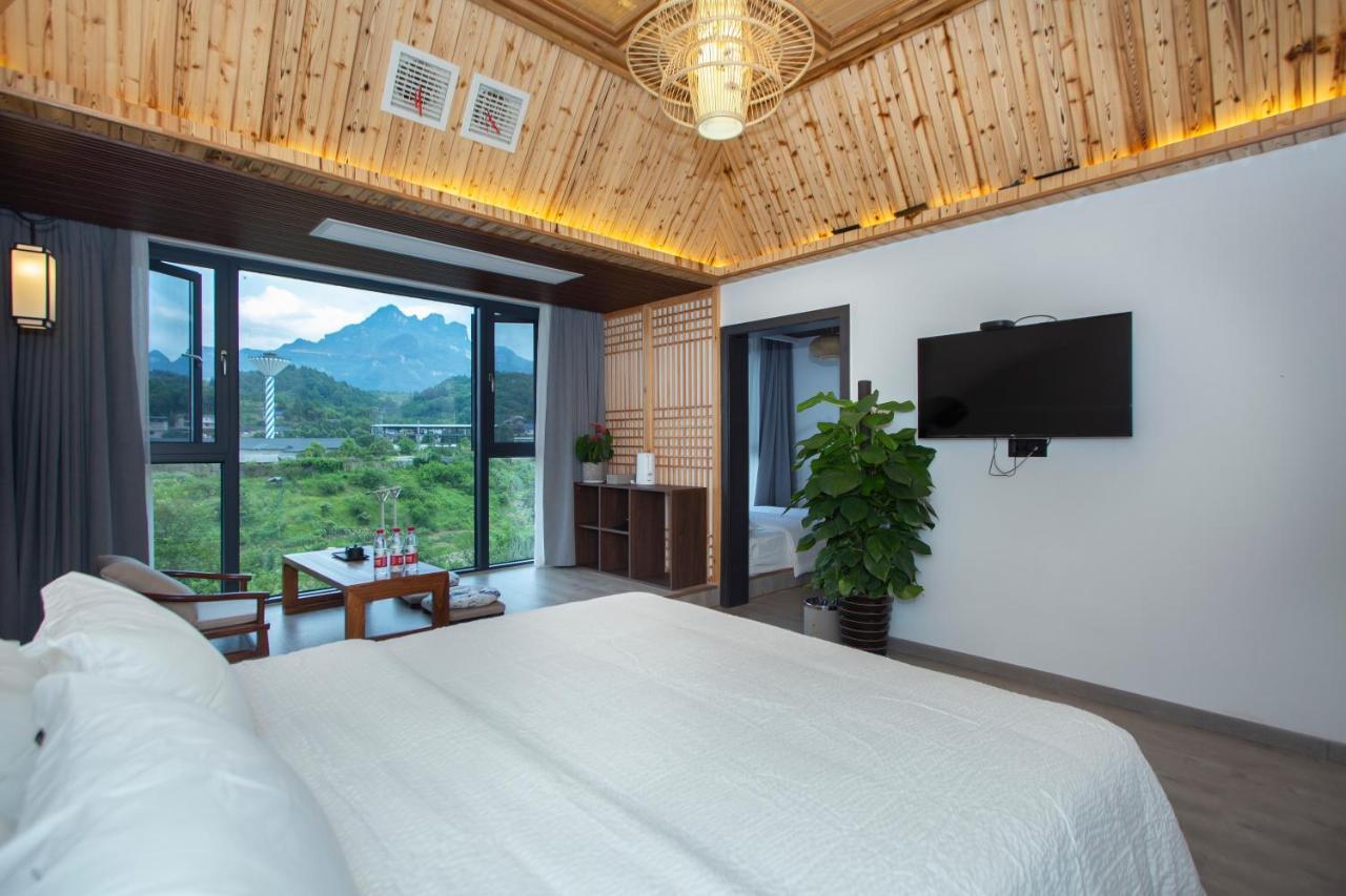 Heaven'S Gate Home Stay --Free Pick Up Service--Panoramic View Of Tianmen Mountain 張家界市 エクステリア 写真